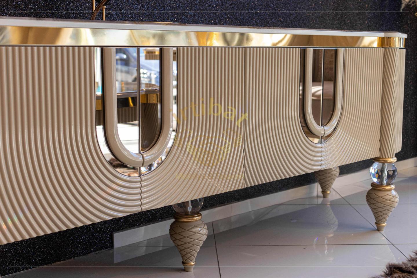 MASERATİ TV ÜNİTESİ