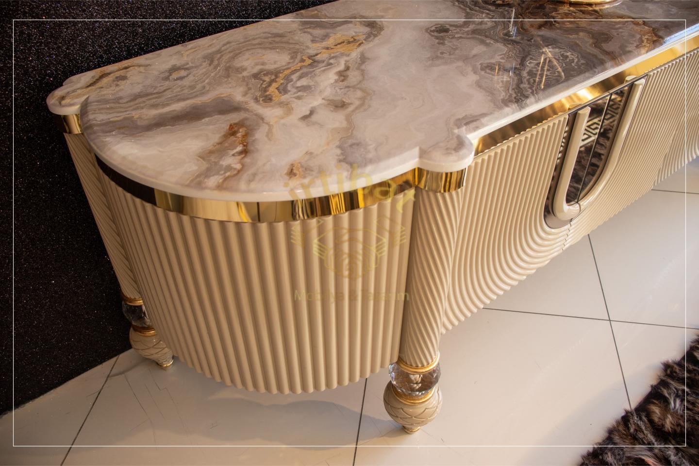 MASERATİ TV ÜNİTESİ