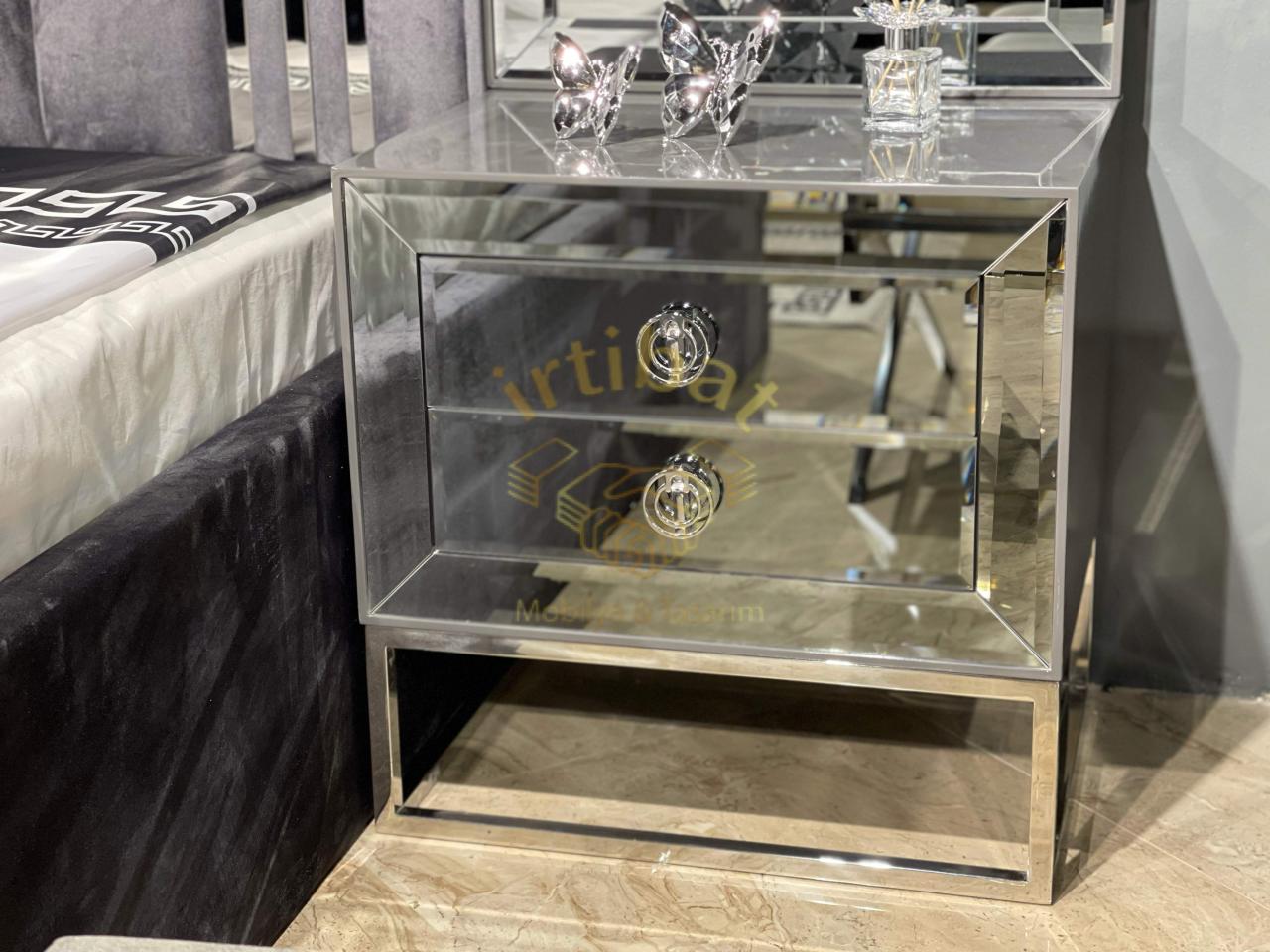 KAREN AYNALI YATAK TAKIMI