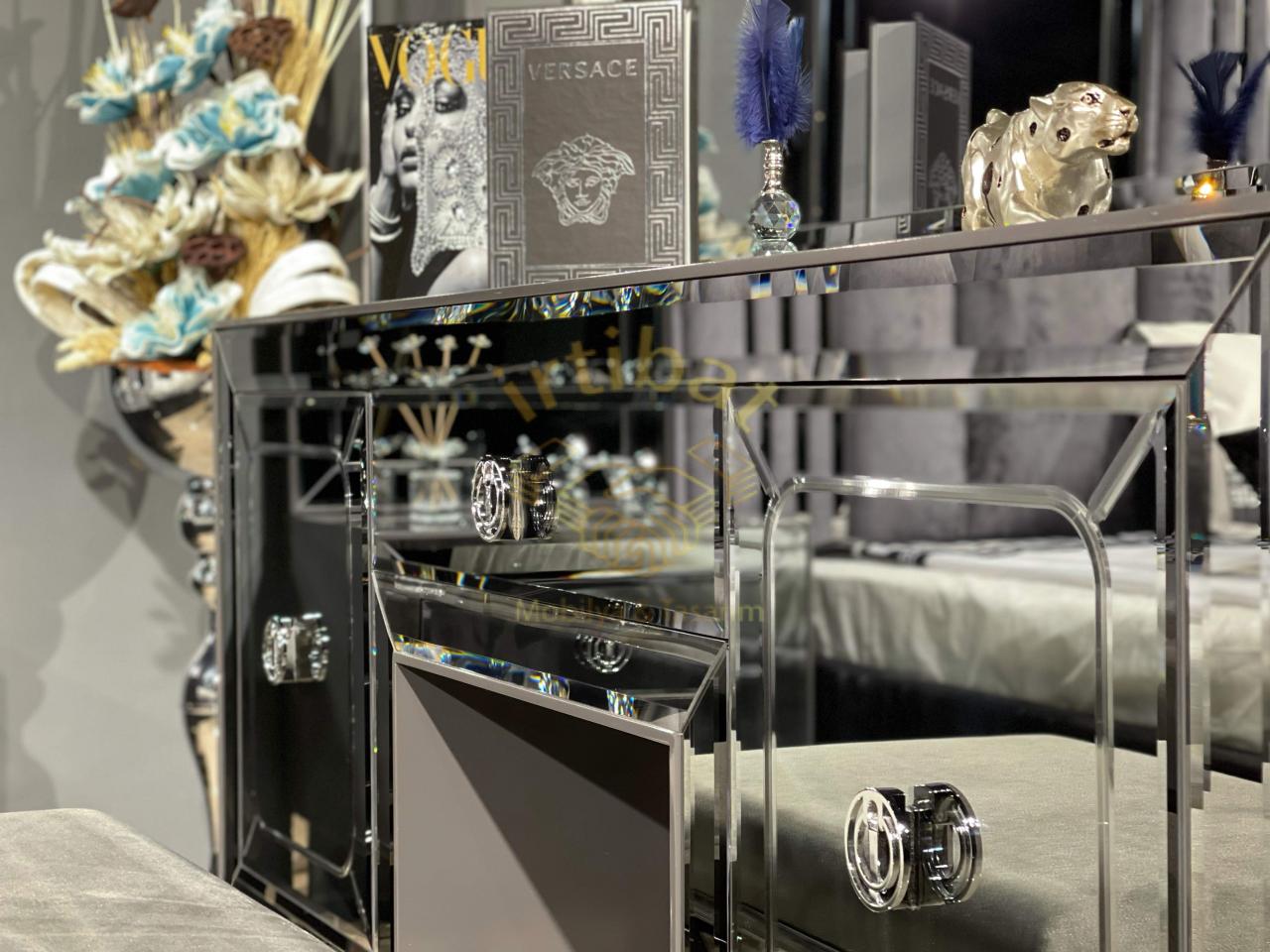 KAREN AYNALI YATAK TAKIMI